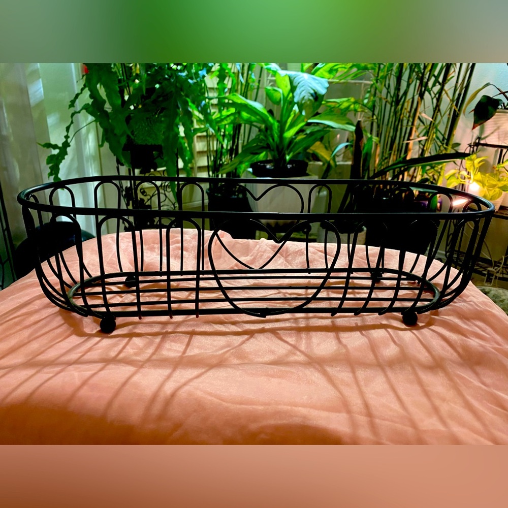 HEART BREAD BASKET - Picture 1 of 6